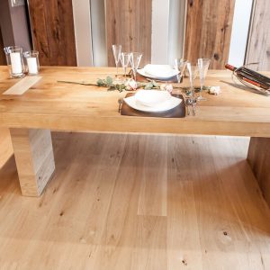 realizzazione tavolo con innesto